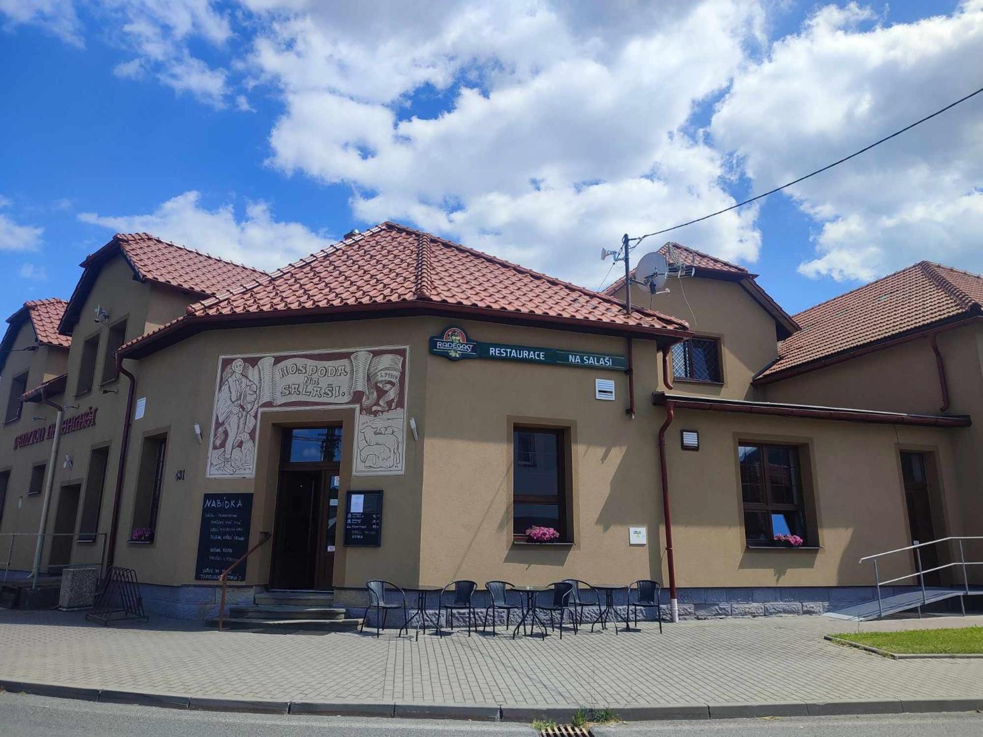 Penzion A Restaurace Na Salasi Hutisko Eksteriør billede